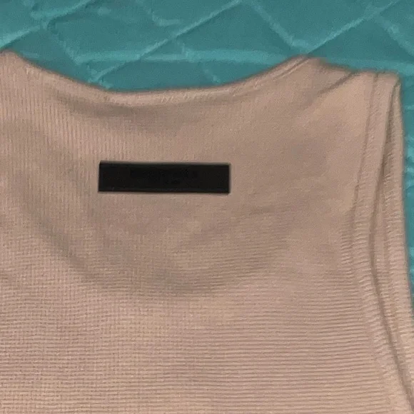 Fear of God Essentials Waffle Tank Sand MEDIUM NWT balletcore street rare - Picture 5 of 10